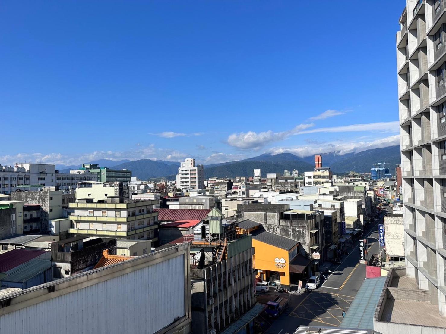 可青大飯店grand Ke-Cing Hotel Yilan Екстер'єр фото