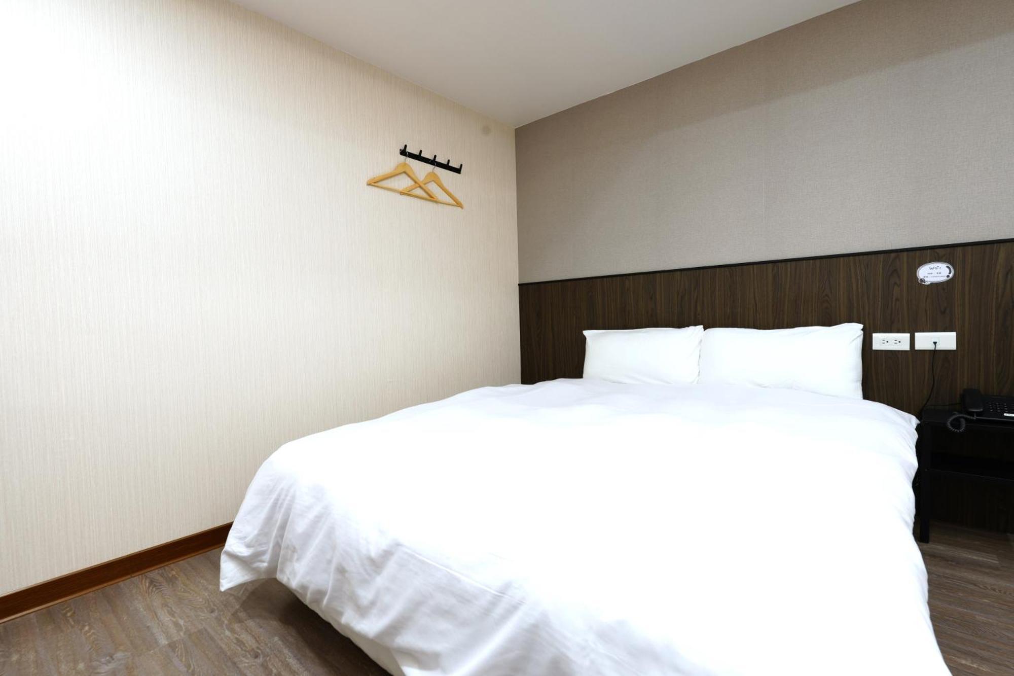 可青大飯店grand Ke-Cing Hotel Yilan Екстер'єр фото